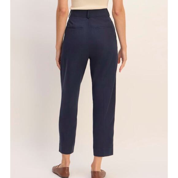 NWOT Everlane The Draper Tapered Pant in Buttersmooth In Navy Size 14 - Picture 3 of 9